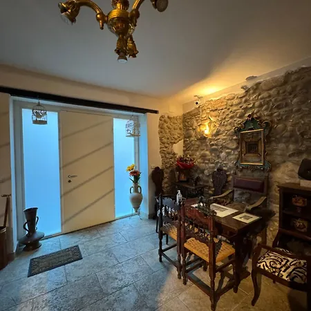 Artisanti - Dania Μπαρντολίνο